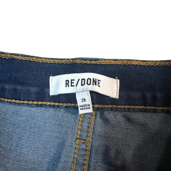 Re/Done 90s High Rise Loose Jeans Size 29 NWT Deep Faded Blue Button Fly - Picture 4 of 12